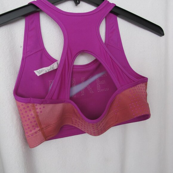 Nike Reversible Sports Bra - Picture 11 of 11
